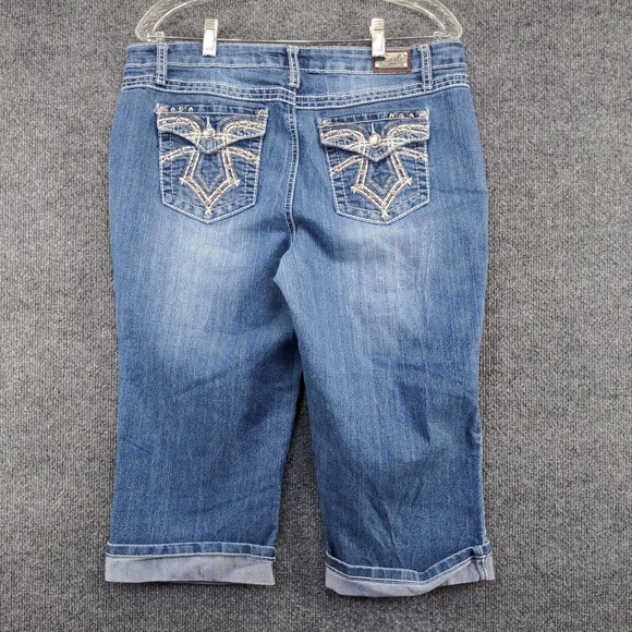 Earl Jean Women's Straight Leg Capri Jeans v 12 Stone Cuffed Hem Embellished - Picture 5 of 10